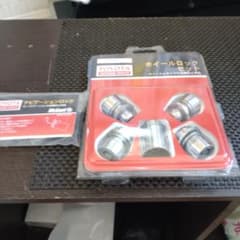 トヨタホイールロックのサムネイル