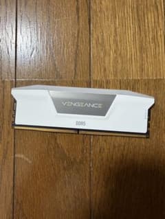 ゆ*り様 VENGEANCE DDR5 メモリー　16GBのサムネイル