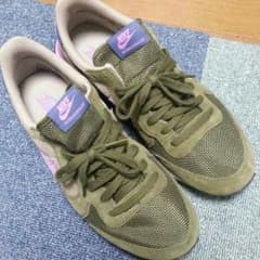 ナイキ スニーカーのサムネイル