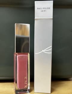 【美品】RMK ネイルポリッシュ 18(P) シックピンクのサムネイル