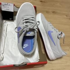 NIKE ウィメンズ チャージ スエード IM4399-005