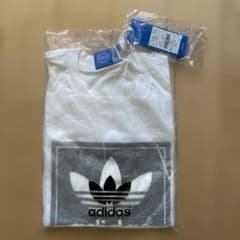 （定価4,500円）adidas Tシャツ AJ7149 Lサイズのサムネイル