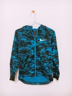 Nikeパーカーのサムネイル
