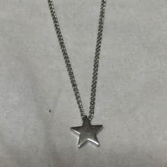 星のネックレスのサムネイル