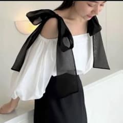 2023S/S SNIDEL オフショルリボンブラウス WHT ホワイトのサムネイル