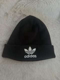 adidas 黒 ニット帽のサムネイル