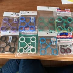ミニ四駆　タイヤのサムネイル