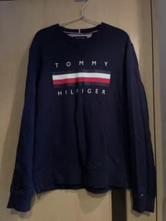 【新品未使用】TOMMY HILFIGER ネイビートレーナー/ユニセックスのサムネイル