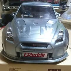 ボディーのみです。未走行ボディー ヨコモGTR35のサムネイル