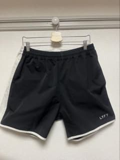 LYFT ショートパンツ - メルカリ