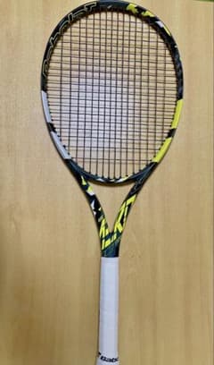 【おすすめ】Babolat PURE AERO TEAM 硬式テニスラケットのサムネイル
