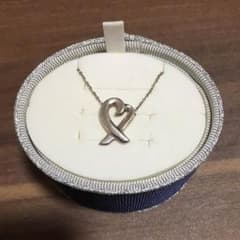 ＊お値下げしました＊ Tiffany ラビングハートネックレスのサムネイル