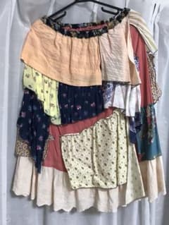 個性派☆ 春色スカートのサムネイル