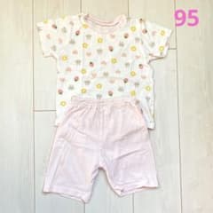 Nami様専用　半袖パジャマ　うさぎ　95cmのサムネイル