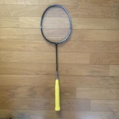 YONEX バドミントンラケットのサムネイル
