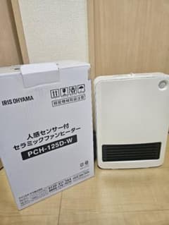 アイリスオーヤマ PCH-125D-W セラミックファンヒーター - メルカリ