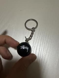 美品 STUSSY 8ボール キーホルダーのサムネイル