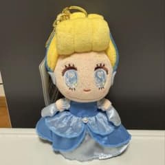 新品】ディズニープリンセス シンデレラ ぬいぐるみキーチェーン tiny