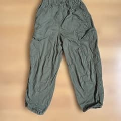 カーゴパンツ 130サイズ オリーブグリーン　薄手のサムネイル