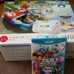 WiiUと大乱闘スマッシュブラザーズのソフトのサムネイル