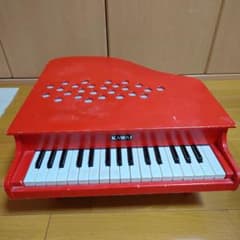 外箱有 KAWAI ミニグランドトイピアノ レッド 本体のサムネイル