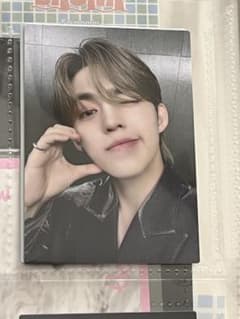 エスクプス SEVENTEEN RIGHT HERE ワールドツアー トレカのサムネイル
