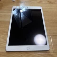 ipad 第8世代 32GB シルバー 即購入 - メルカリ
