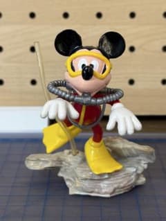 Disney Mickey Mouse Aquarium Layout Figurine