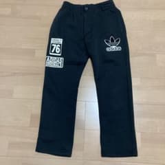 アディダスオリジナルススエットパンツのサムネイル