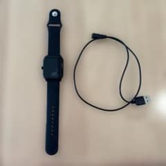 ブラック スマートウォッチ 本体 充電ケーブル付きのサムネイル