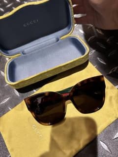 GUCCI サングラスのサムネイル