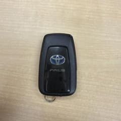トヨタ 純正 PRIUS スマートキー 本体 2ボタンのサムネイル