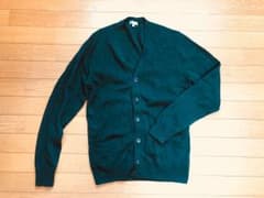 ユニクロ 緑カーディガン 制服のサムネイル