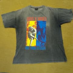Guns N' Roses T　 Use Your Illusionのサムネイル