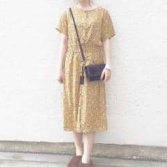 ほりぽん様専用♡Kastane カスタネ 花柄ワンピースのサムネイル