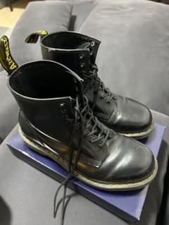 Dr.Martens 8ホール UK8 27cm 黒 - メルカリ