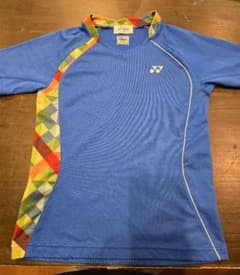 YONEX バドミントンシャツ 青 １３０のサムネイル