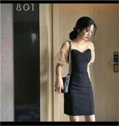 ブラックワンピドレスのサムネイル