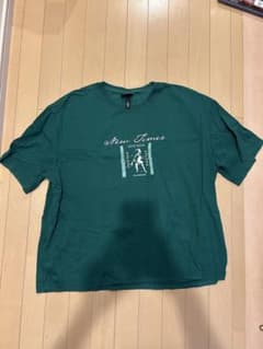 グリーン Tシャツのサムネイル