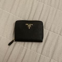PRADA サフィアーノレザー コインケース ブラックのサムネイル