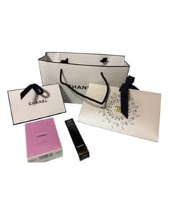 【CHANEL】 空箱 3点＋ショッパー 紙袋 2枚セット(限定ものあり)のサムネイル