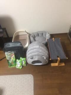 猫用品 6点セット おまけ付きのサムネイル