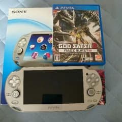 Vita 本体 ＋ GODEATER2RB メモリーカード32GBのサムネイル