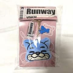 Aぇ！group Runway 小島健 ぬい＆イニシャルキーホルダー | Shop at