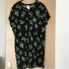 GU  ロングTシャツ☆ブラックのサムネイル