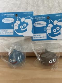 スマイルスライム フィギュア 2個セットのサムネイル