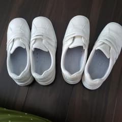 【えび1様専用】介護.看護シューズ　23㎝　2足セットのサムネイル