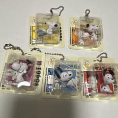 ガチャガチャ　スヌーピーのサムネイル