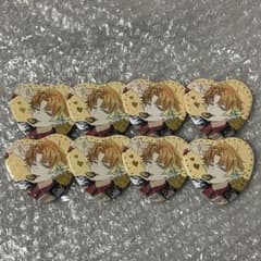 にじさんじ Melty Valentine ハート型缶バッジ 宇佐美リト - メルカリ