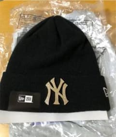 NYコラボ　ニューエラ　スパンコールキャップ 黒　金、銀2枚のサムネイル